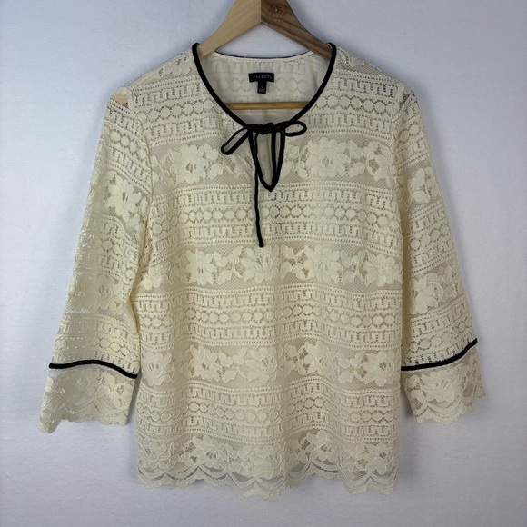 Talbots Cream Victorian Scallop Lace Blouse with Bow - Picture 4 of 8